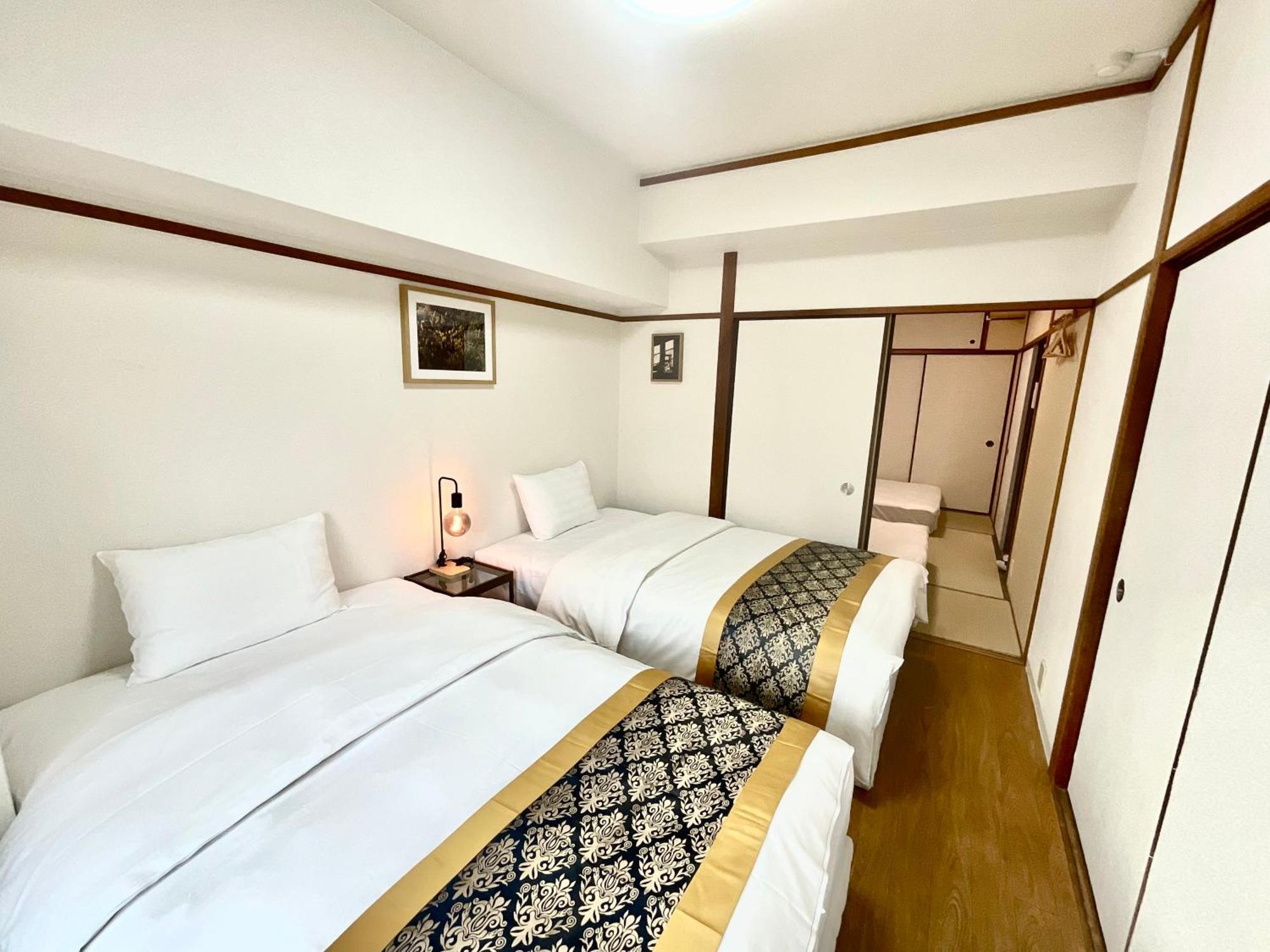 嵐 難波西 民宿 Bed And Breakfast Осака Екстер'єр фото