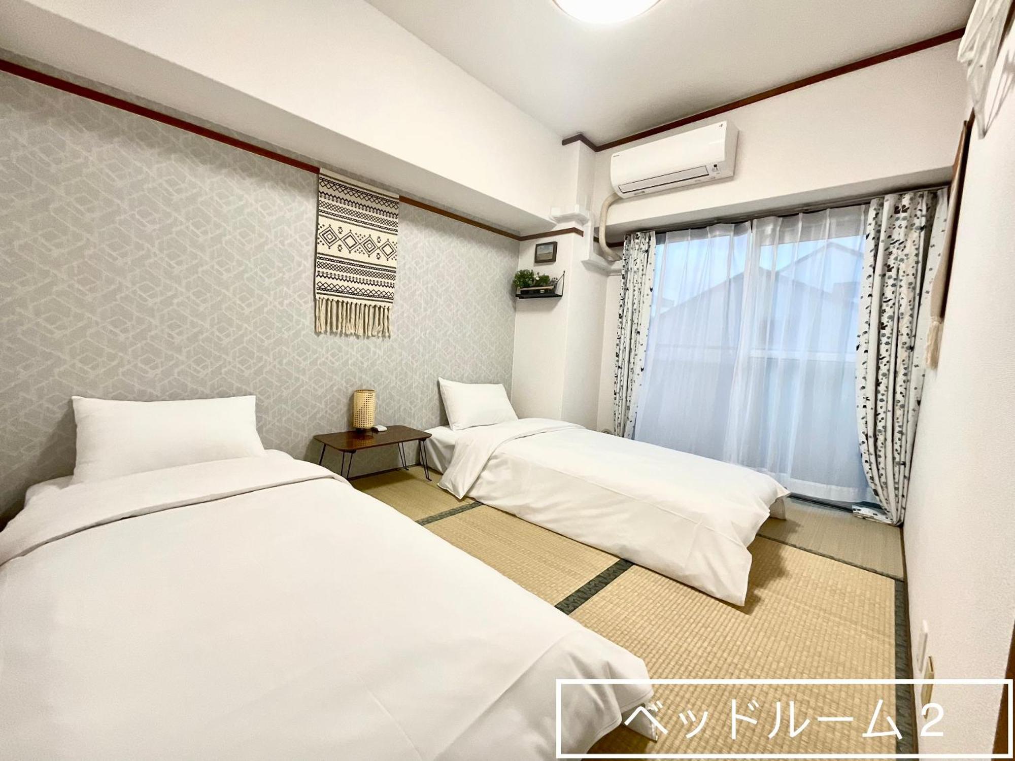 嵐 難波西 民宿 Bed And Breakfast Осака Екстер'єр фото