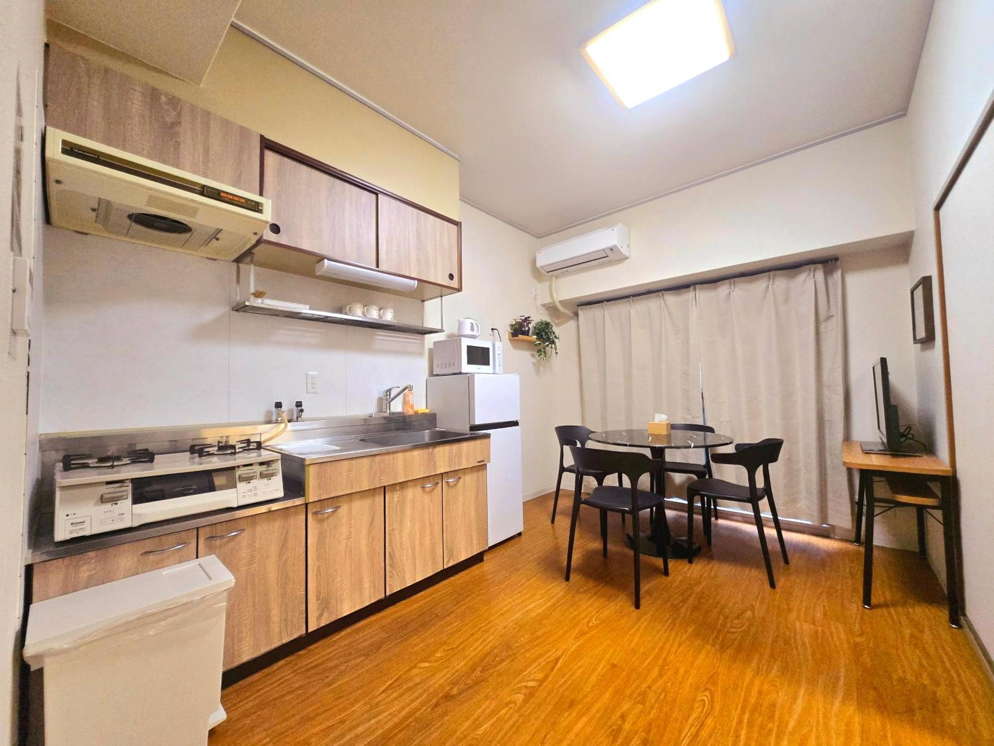 嵐 難波西 民宿 Bed And Breakfast Осака Екстер'єр фото